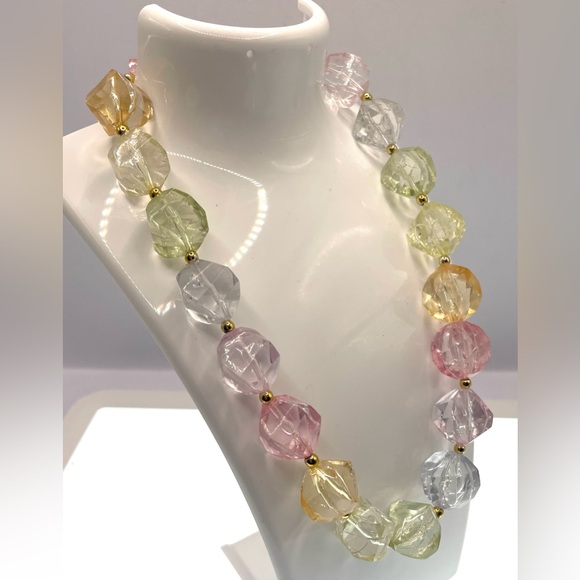 Vintage Jewelry - Vintage 1970s Chunky Bold Pastel Crackle Lucite Beaded Necklace